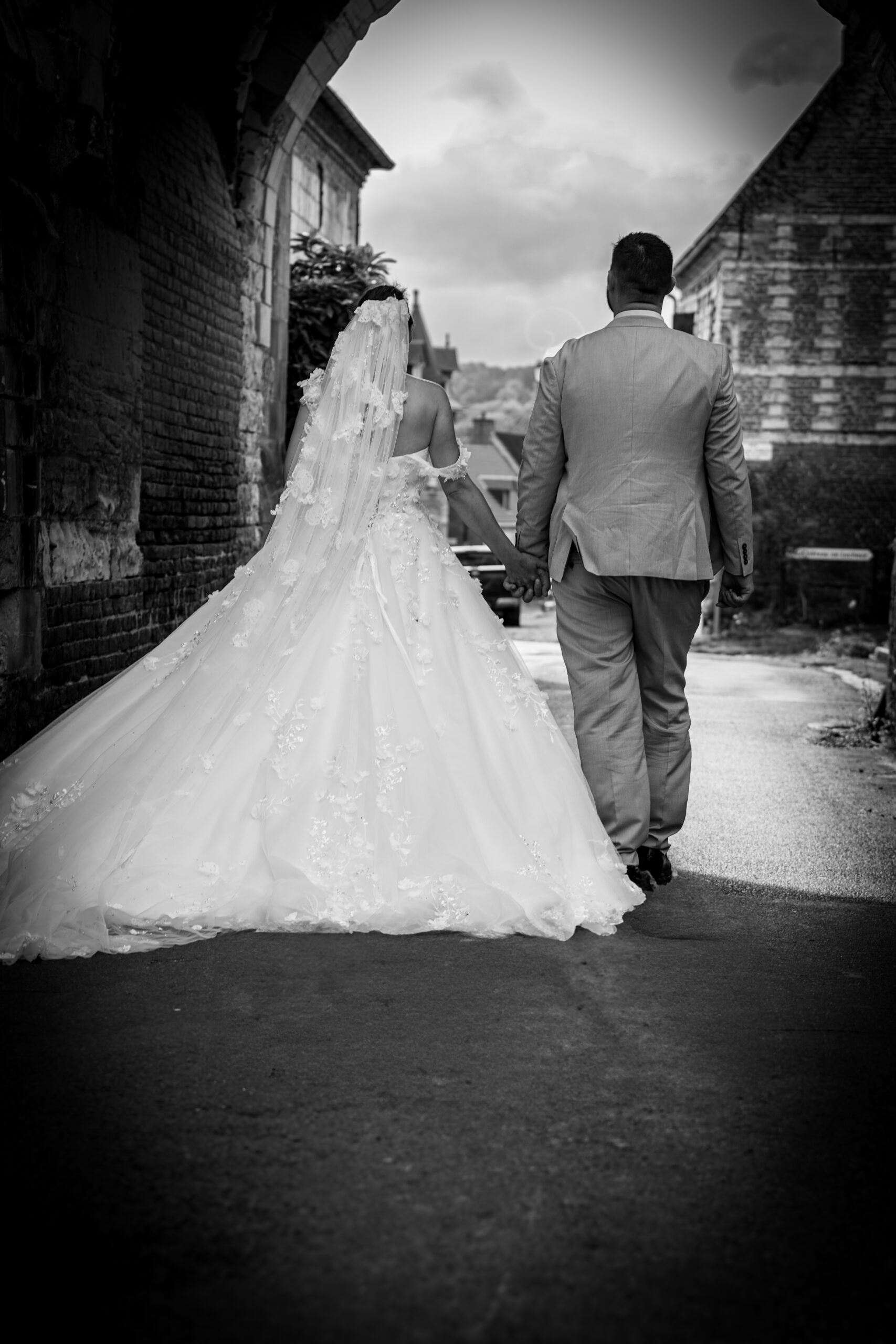 Photo de couple de mariage – émotion et complicité